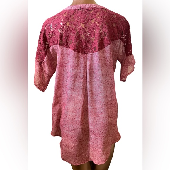 about a girl LA Mixed Media Blouse - Picture 4 of 8